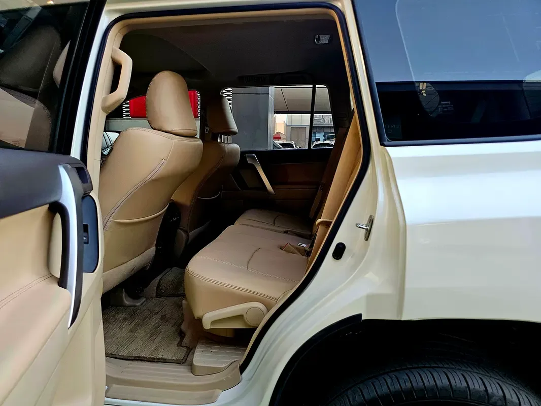 Toyota Land Cruiser Prado 4.0 AT 4WD (249 hp) - 14