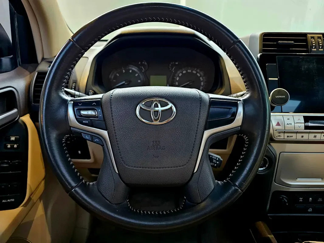 Toyota Land Cruiser Prado 4.0 AT 4WD (249 hp) - 16