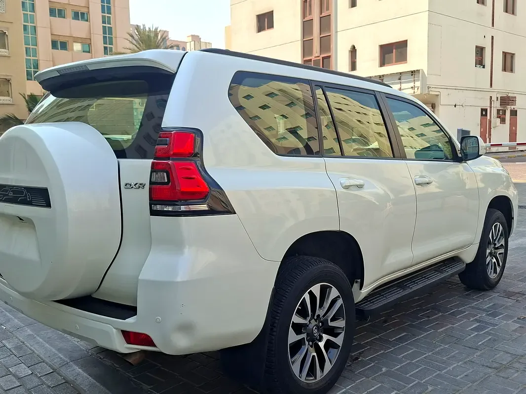 Toyota Land Cruiser Prado 4.0 AT 4WD (249 hp) - 6