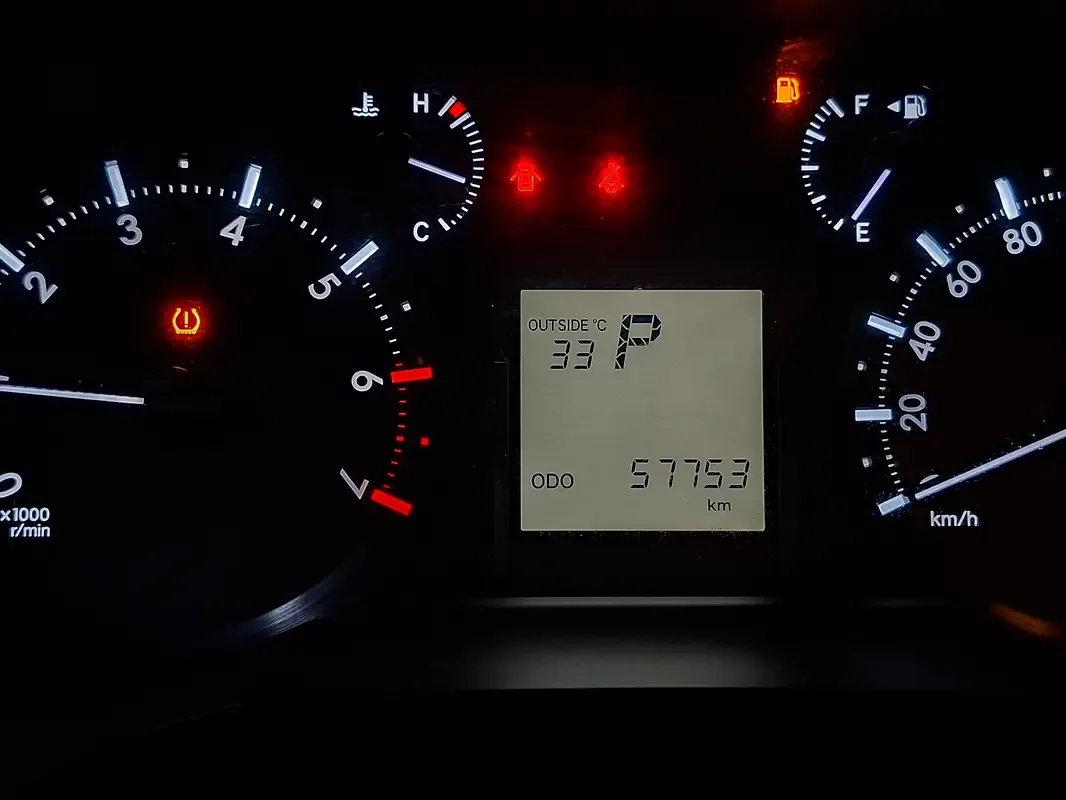 Toyota Land Cruiser Prado 4.0 AT 4WD (249 hp) - 18