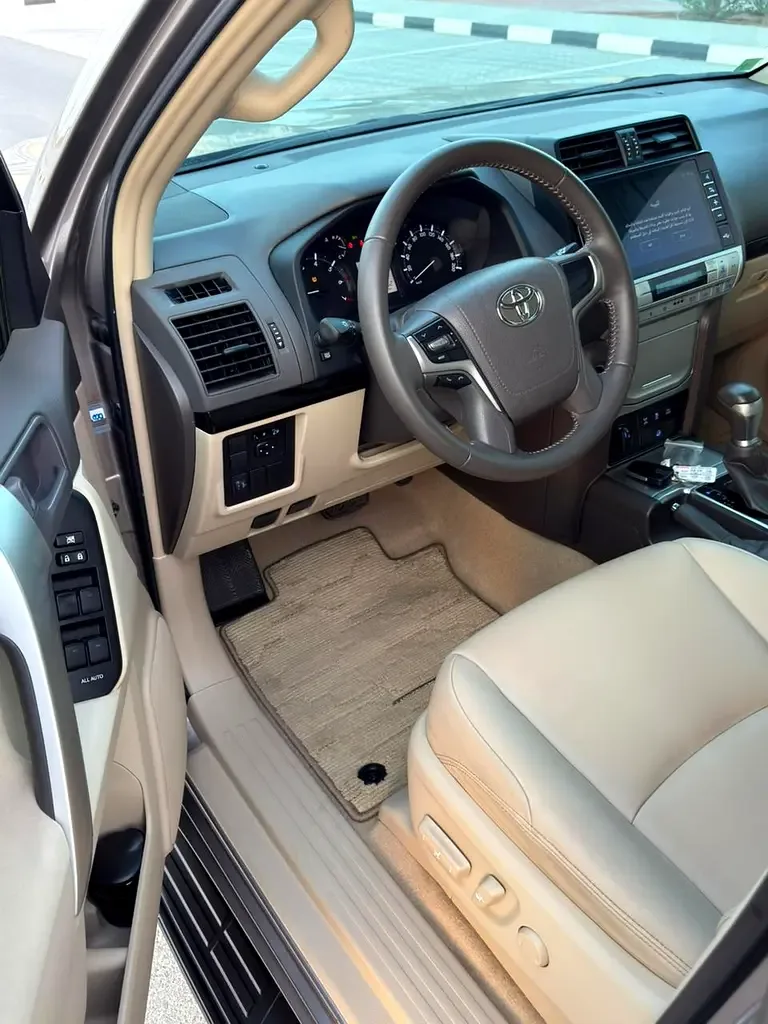 Toyota Land Cruiser Prado 4.0 AT 4WD (249 hp) - 14