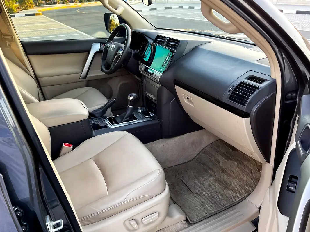 Toyota Land Cruiser Prado 4.0 AT 4WD (249 hp) - 11