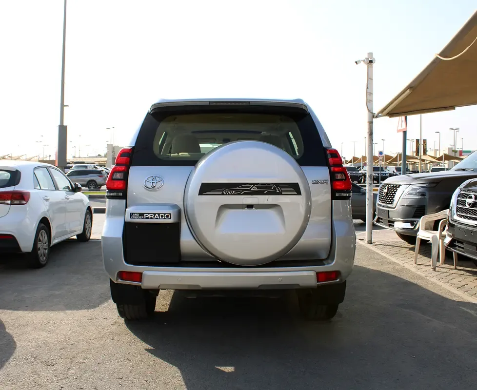 Toyota Land Cruiser Prado 4.0 AT 4WD (249 حصان) - 5