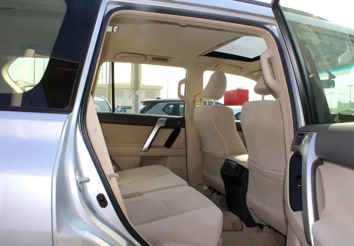 Toyota Land Cruiser Prado 4.0 AT 4WD (249 حصان) - 9
