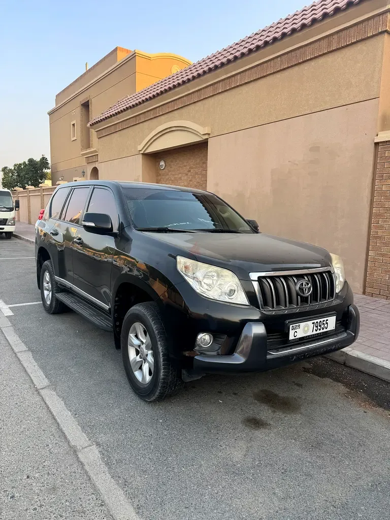 Toyota Land Cruiser Prado 4.0 AT 4WD (282 hp)
