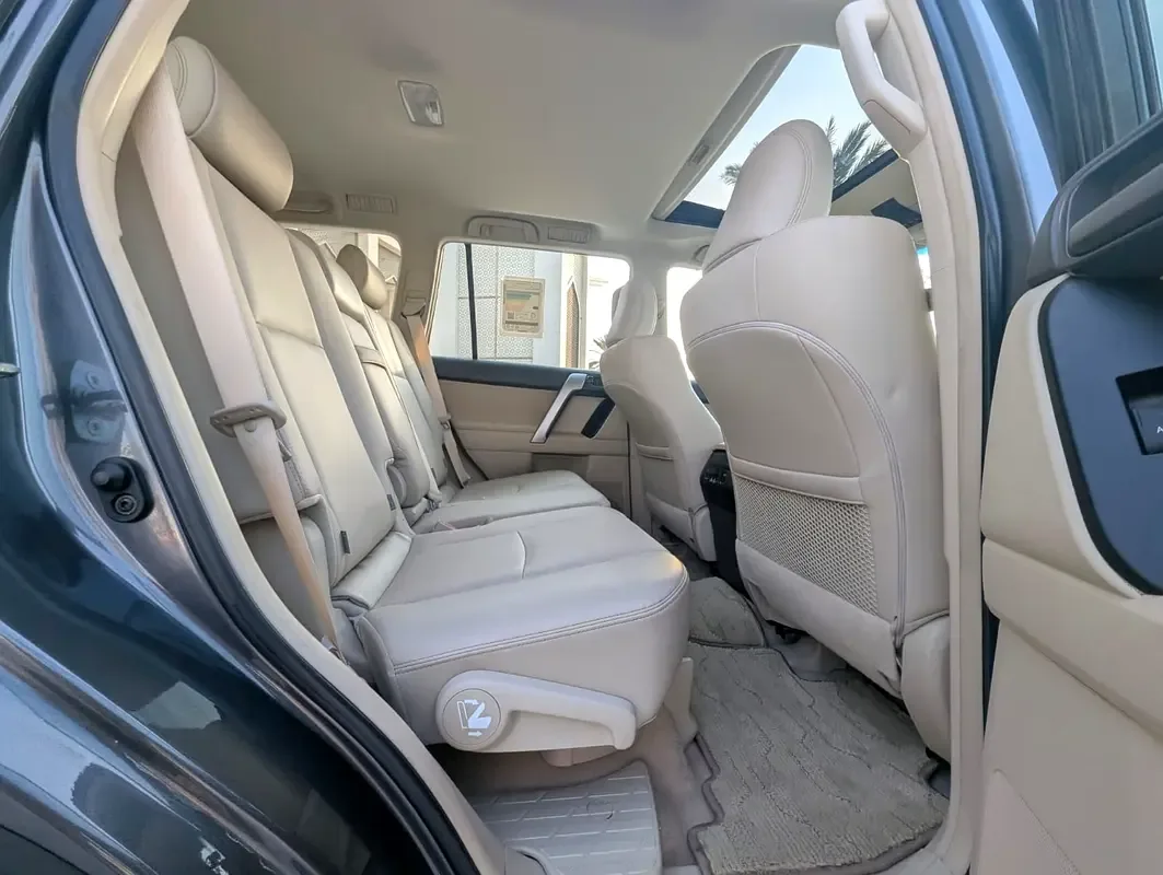 Toyota Land Cruiser Prado 4.0 AT 4WD (282 hp) - 8