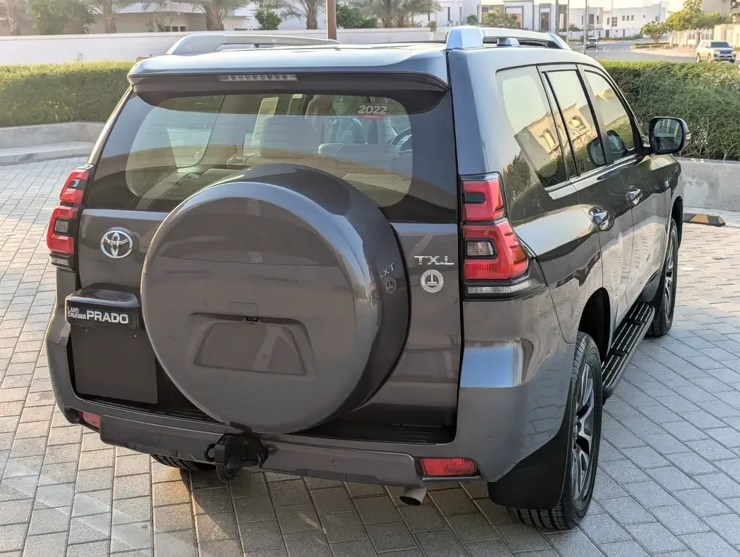 Toyota Land Cruiser Prado 4.0 AT 4WD (282 hp) - 11