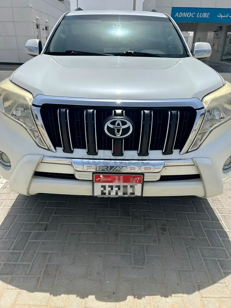 Toyota Land Cruiser Prado 4.0 AT AWD (282 hp)