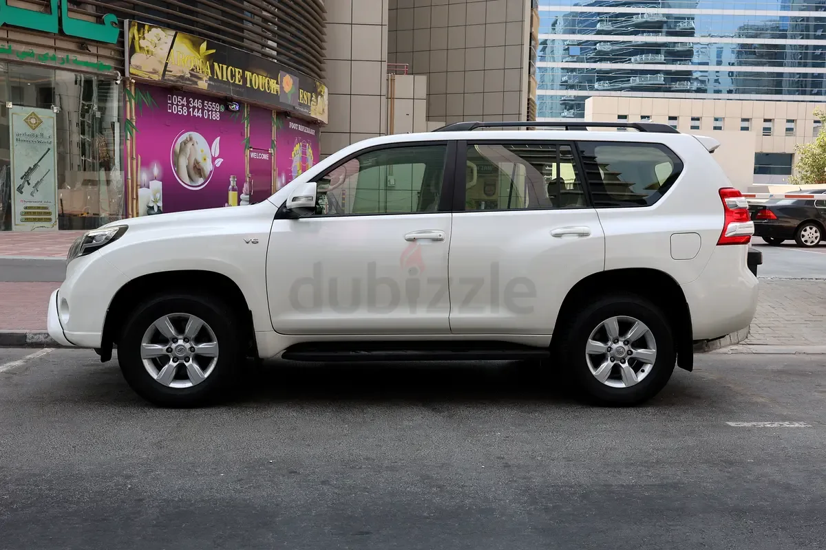 Toyota Land Cruiser Prado 4.0 AT AWD (282 حصان) - 4
