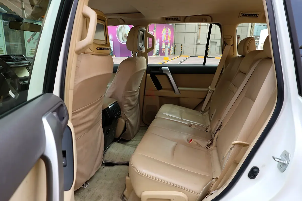 Toyota Land Cruiser Prado 4.0 AT AWD (282 حصان) - 8