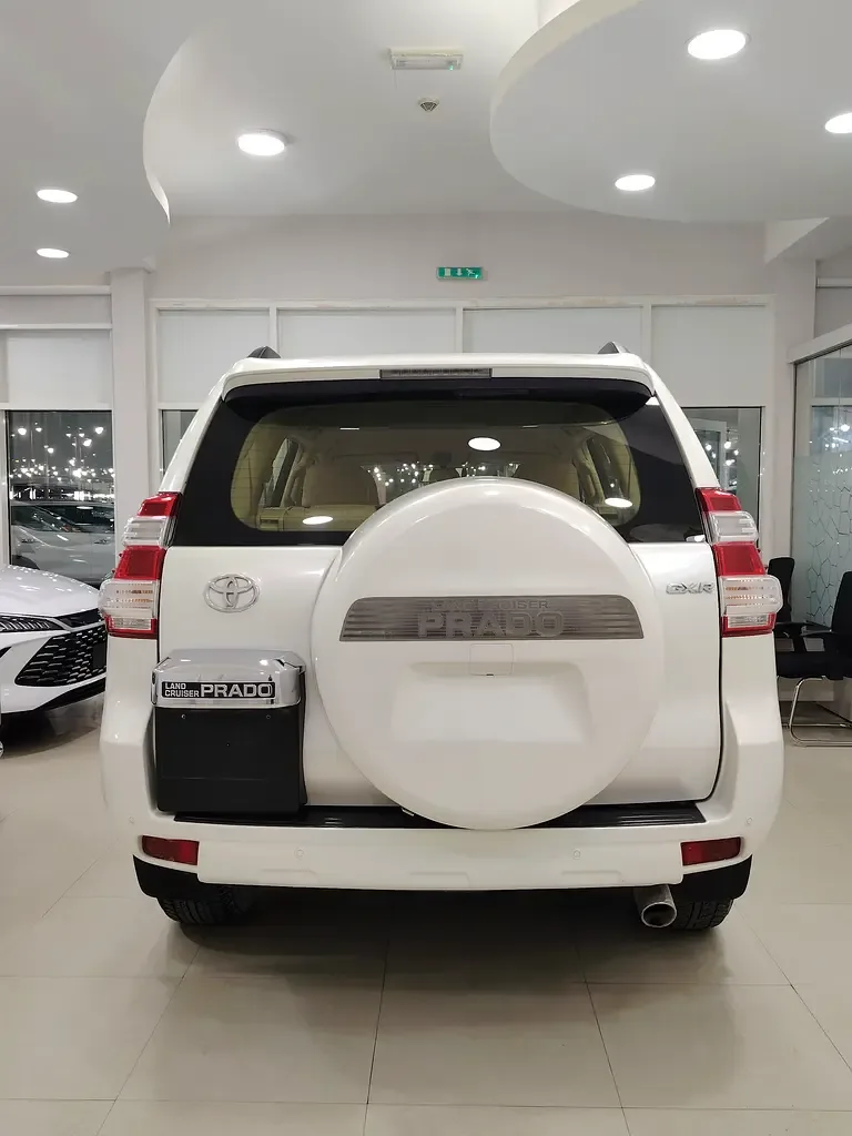 Toyota Land Cruiser Prado 4.0 AT AWD (282 حصان) - 5