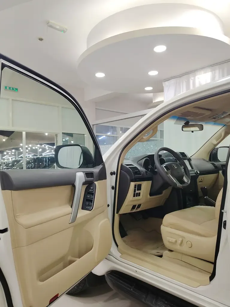 Toyota Land Cruiser Prado 4.0 AT AWD (282 حصان) - 7