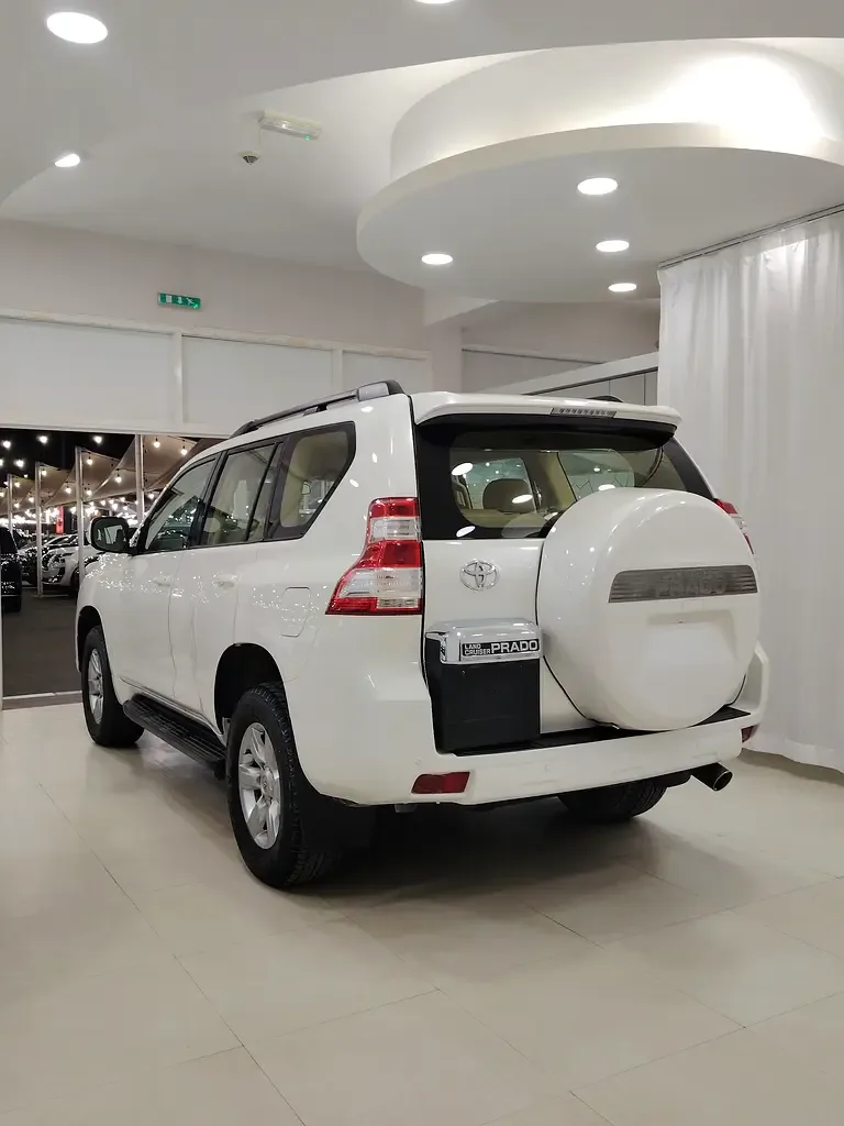 Toyota Land Cruiser Prado 4.0 AT AWD (282 حصان) - 4