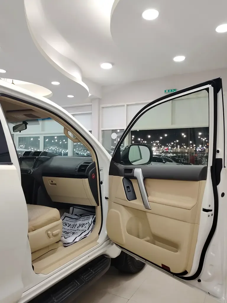 Toyota Land Cruiser Prado 4.0 AT AWD (282 حصان) - 11