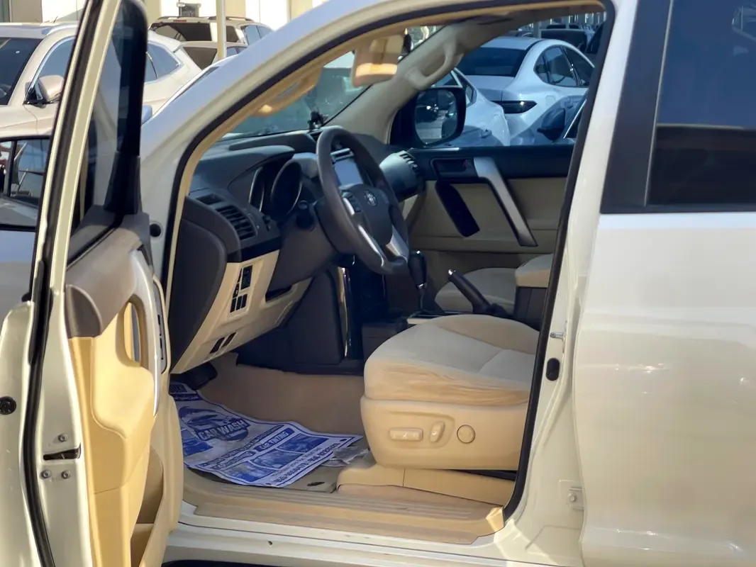 Toyota Land Cruiser Prado 4.0 AT AWD (282 hp) - 13