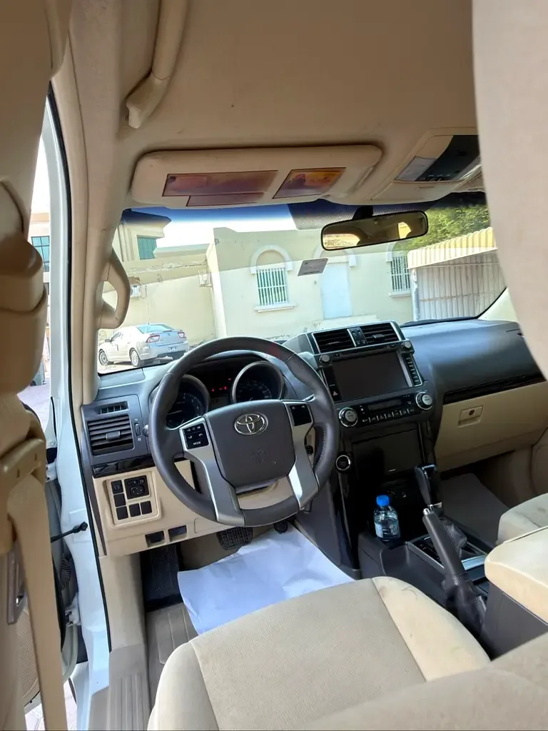 Toyota Land Cruiser Prado 4.0 AT AWD (282 hp) - 12