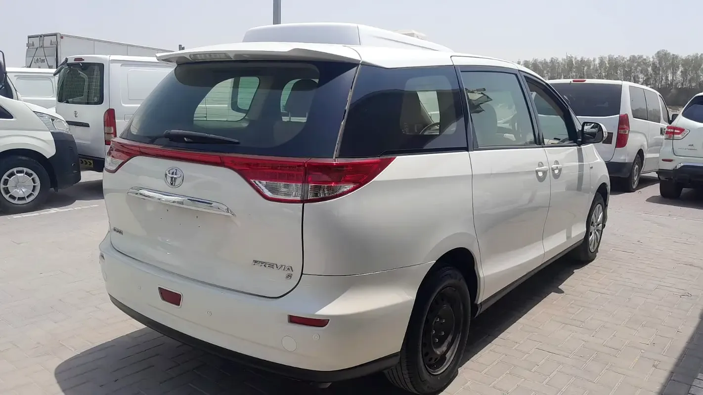 Toyota Previa 2.4 CVT AWD (170 حصان) - 6