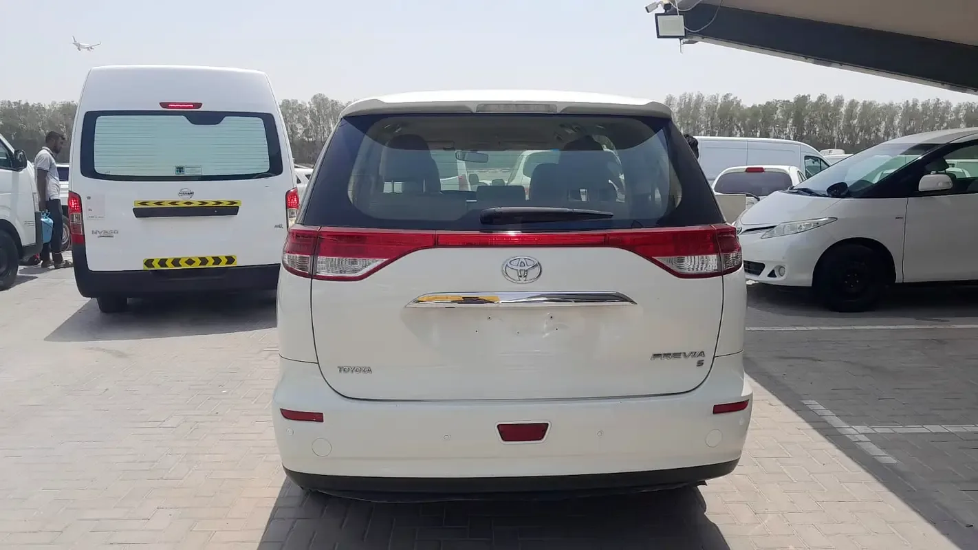 Toyota Previa 2.4 CVT AWD (170 حصان) - 4