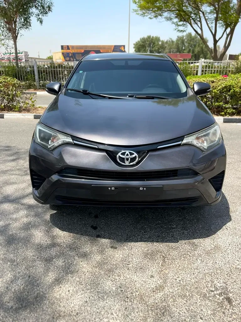 Toyota RAV4 2.0 CVT (146 حصان) - 2