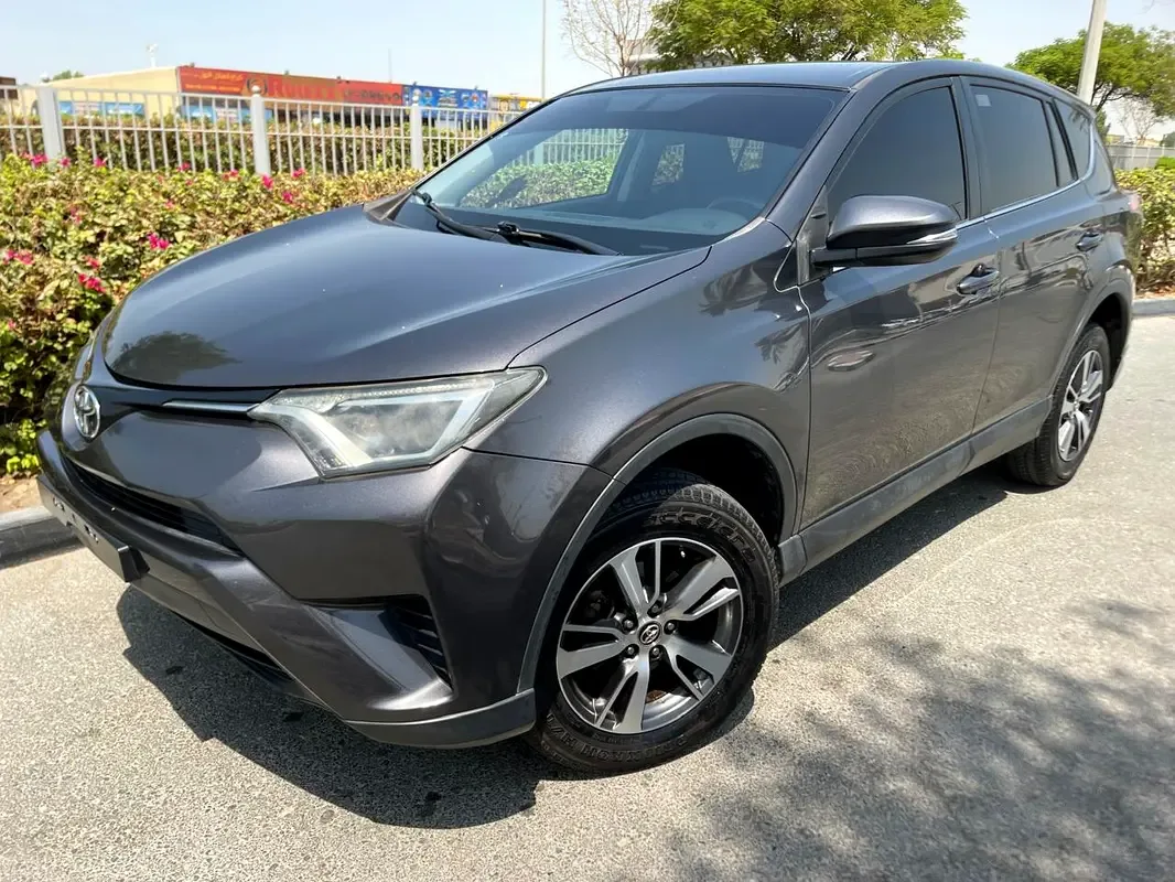 Toyota RAV4 2.0 CVT (146 حصان) - 7