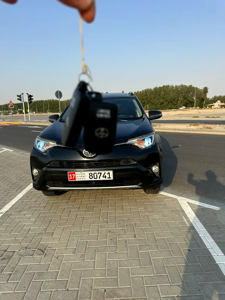 Toyota RAV4 2.0 CVT (146 حصان) - 2