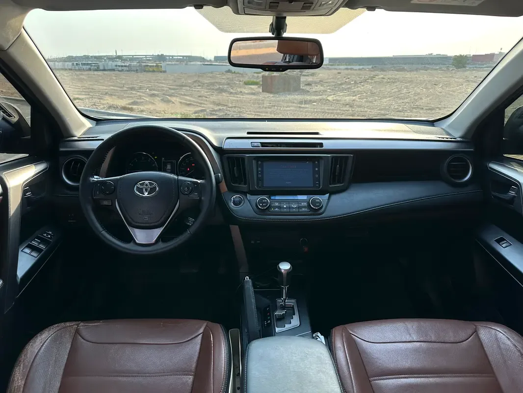 Toyota RAV4 2.0 CVT (146 حصان) - 11