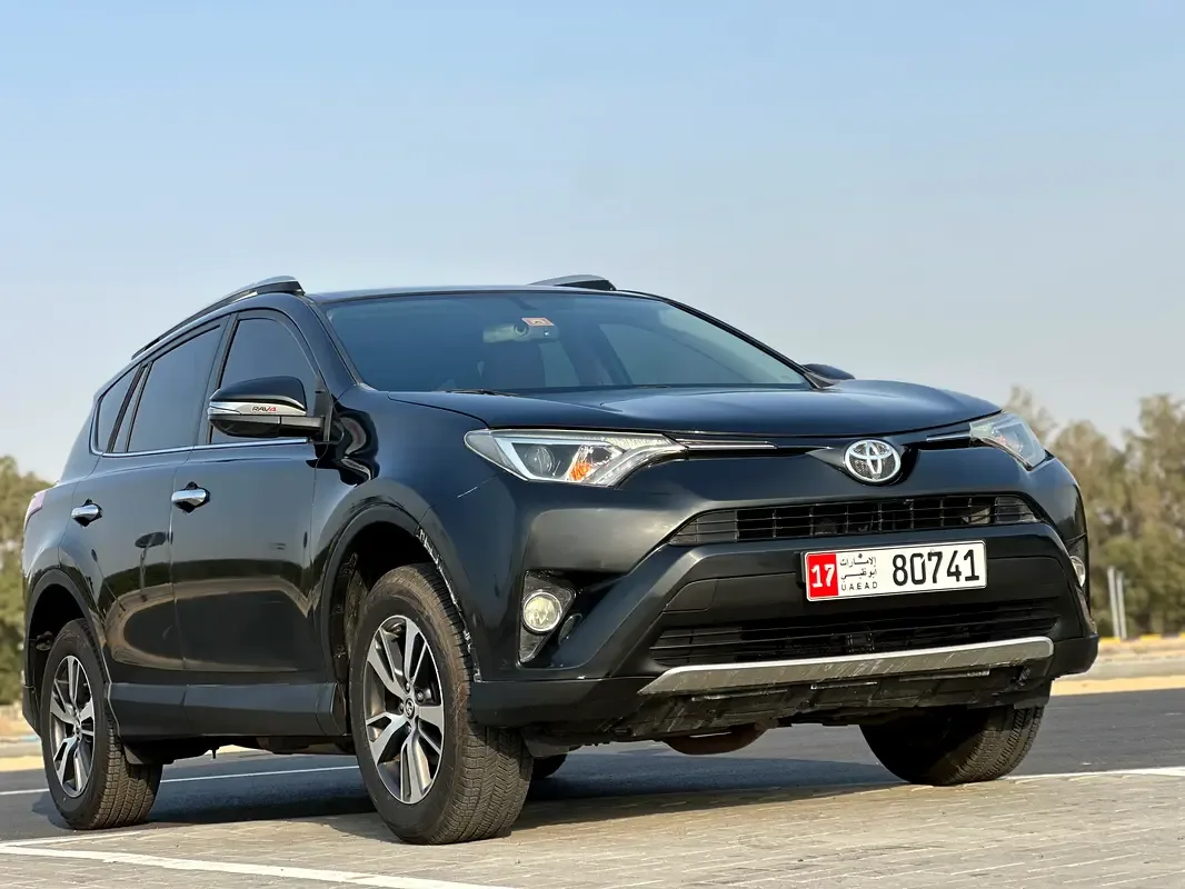 Toyota RAV4 2.0 CVT (146 حصان) - 18