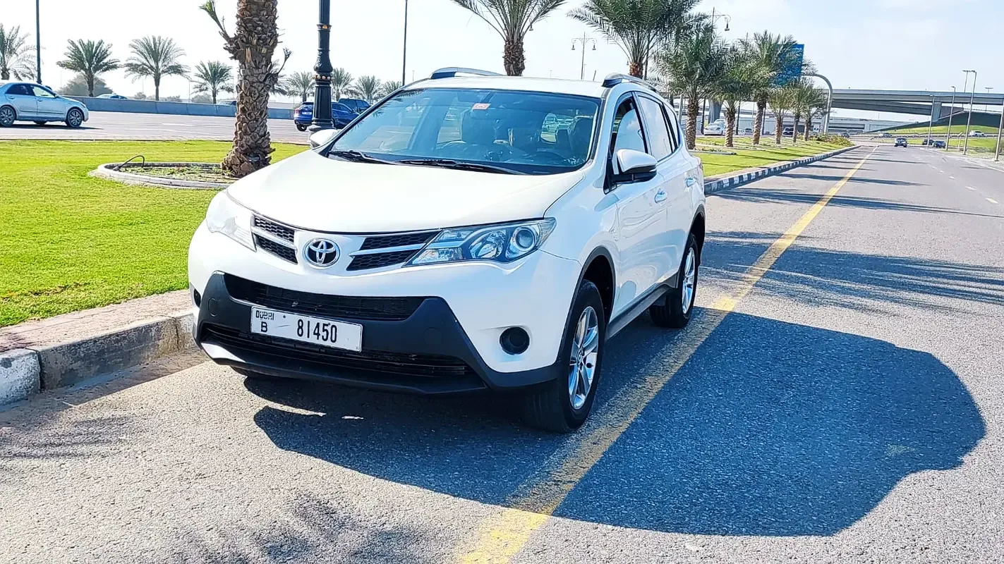 Toyota RAV4 2.0 CVT (146 حصان) - 2