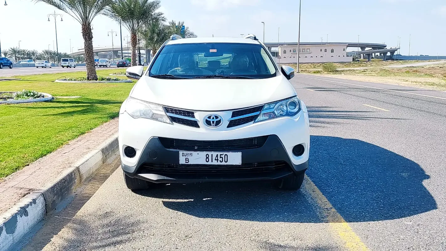 Toyota RAV4 2.0 CVT (146 حصان)