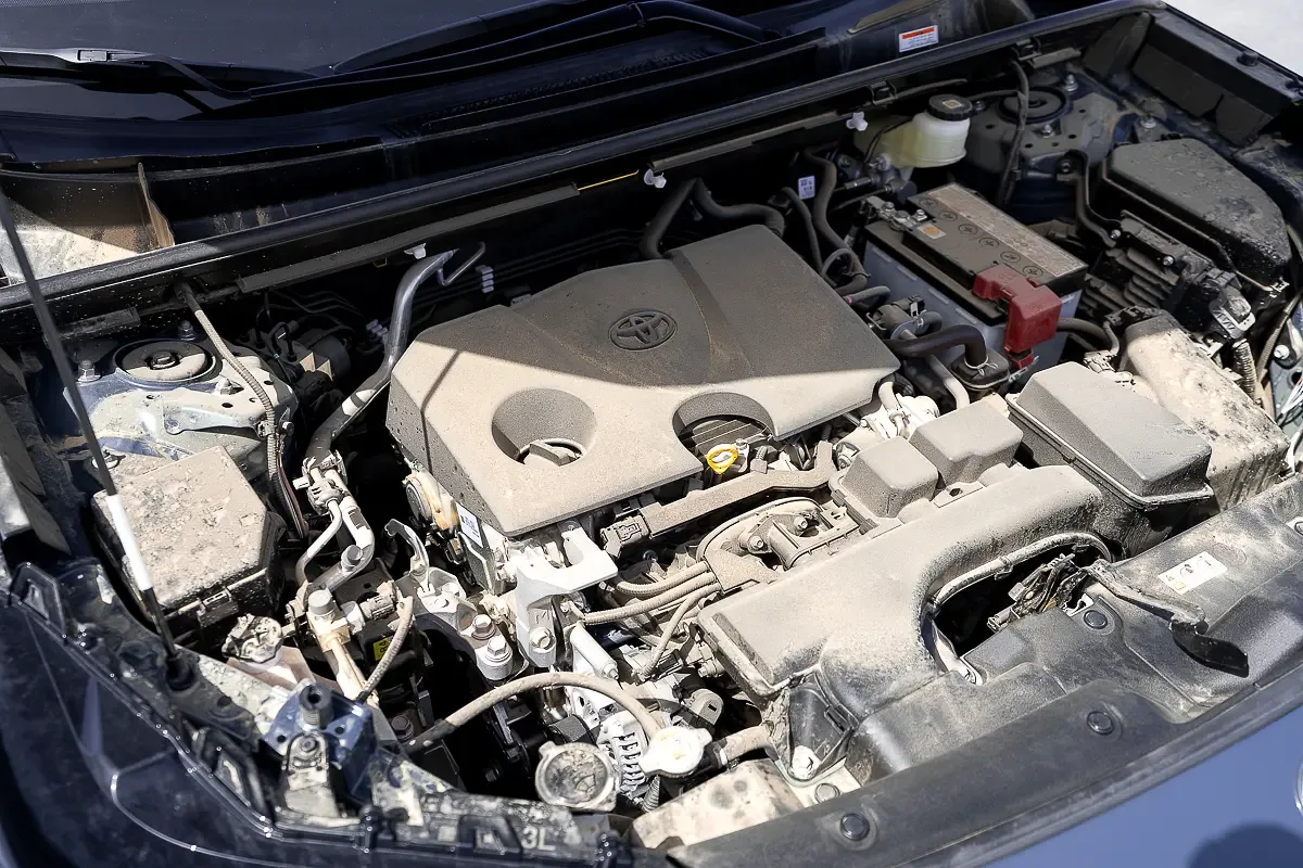 Toyota RAV4 2.0 CVT (149 حصان) - 19