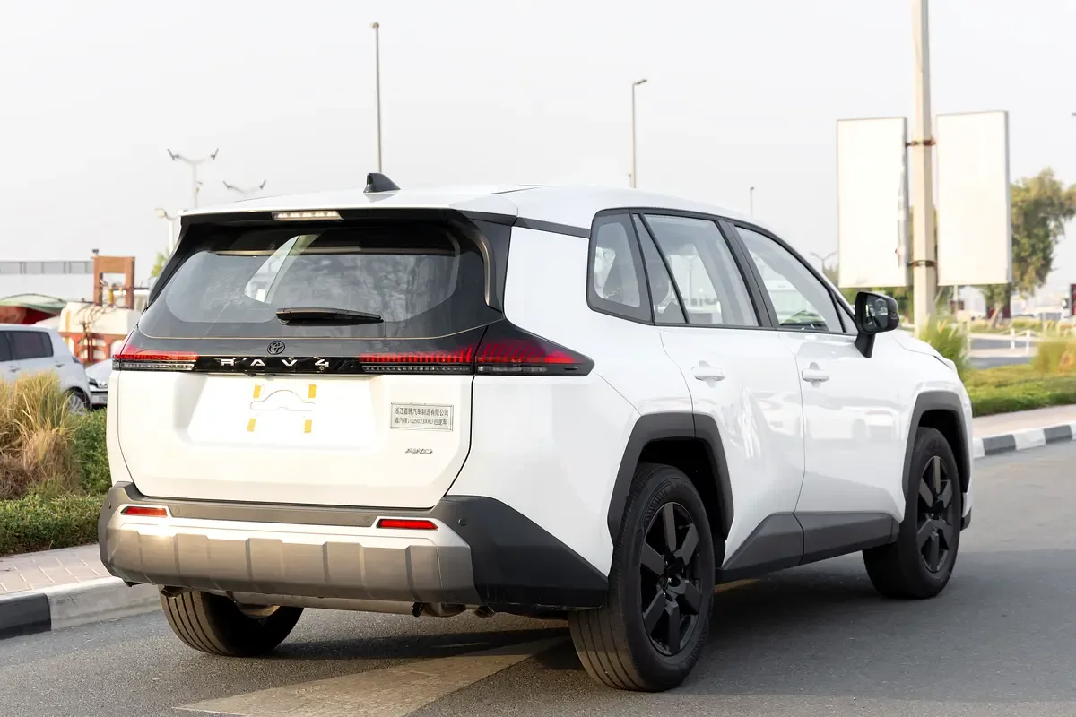 Toyota RAV4 2.0 CVT (149 حصان) - 4