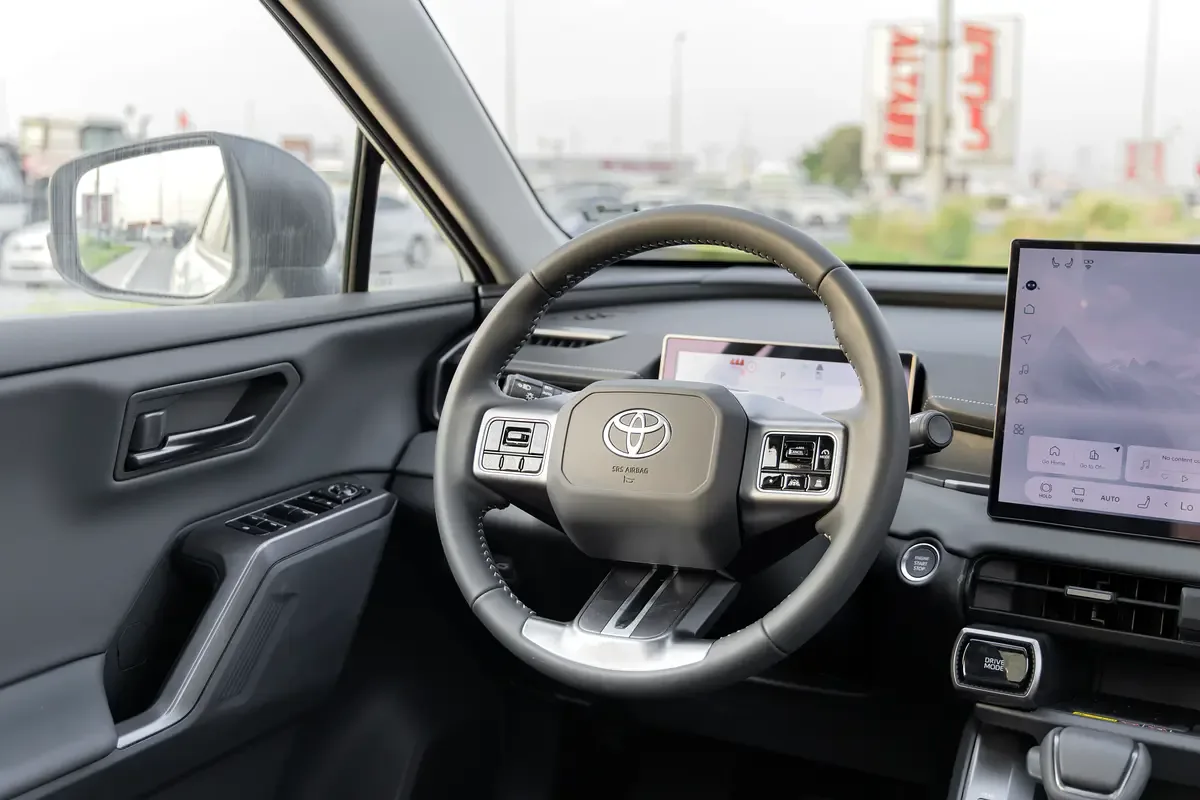 Toyota RAV4 2.0 CVT (149 حصان) - 14