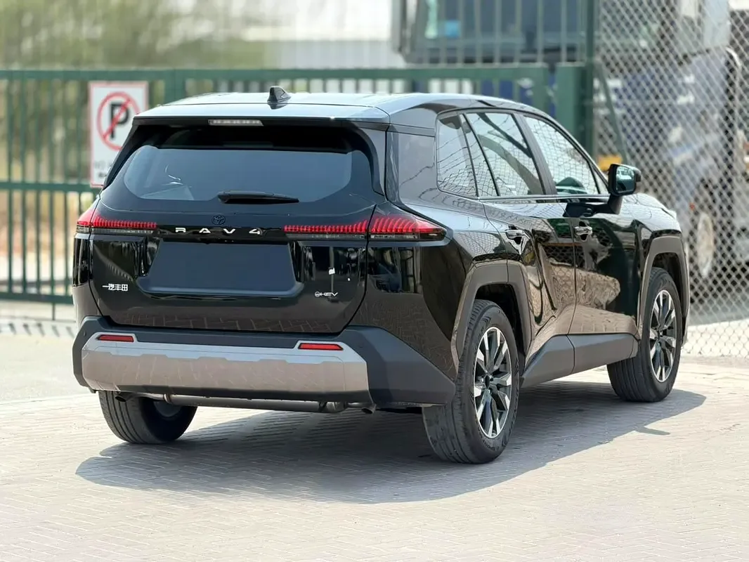 Toyota RAV4 2.0 CVT (196 hp) - 4