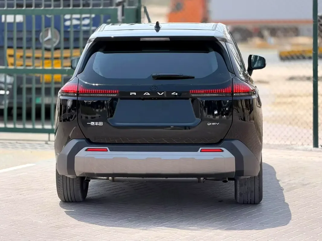 Toyota RAV4 2.0 CVT (196 hp) - 3