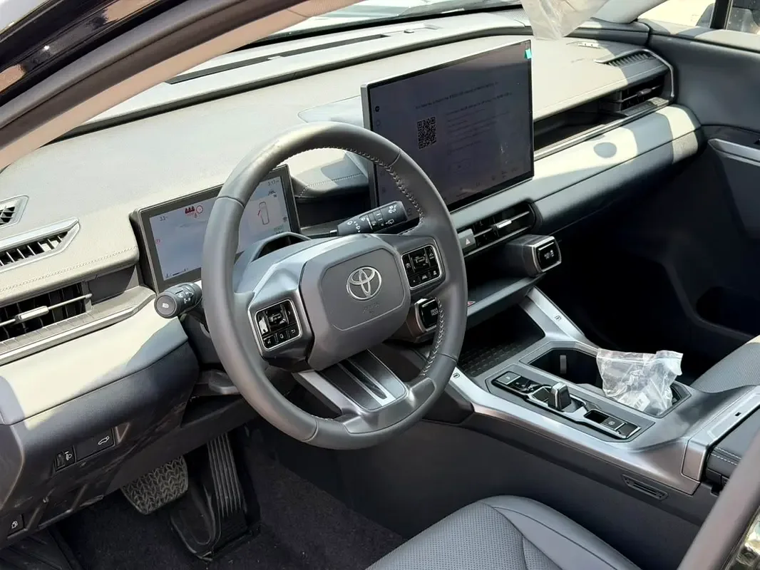 Toyota RAV4 2.0 CVT (196 hp) - 6