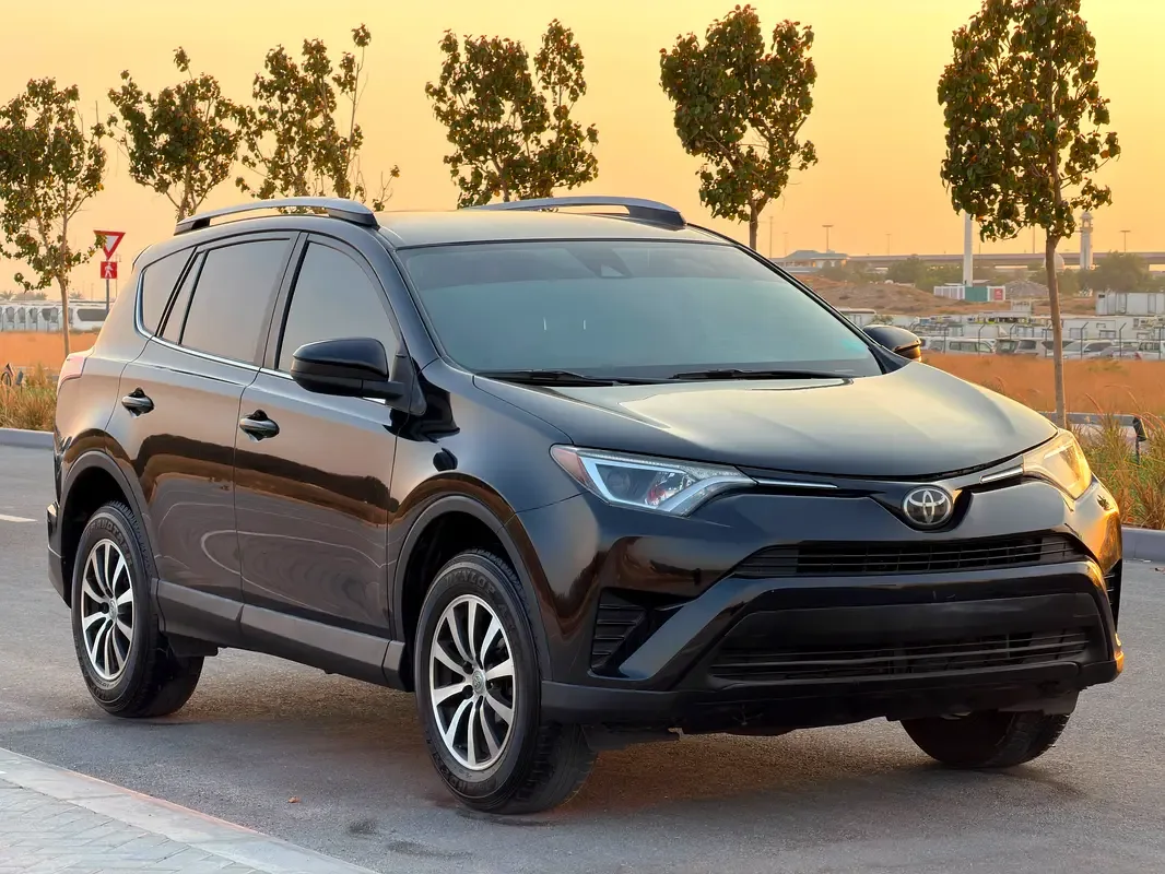Toyota RAV4 2.5 AT (179 حصان) - 2