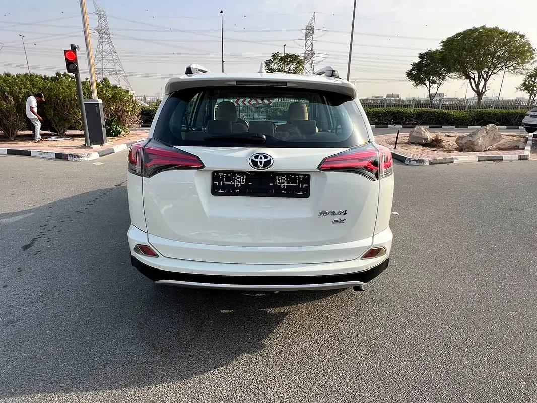 Toyota RAV4 2.5 AT (179 hp) - 7
