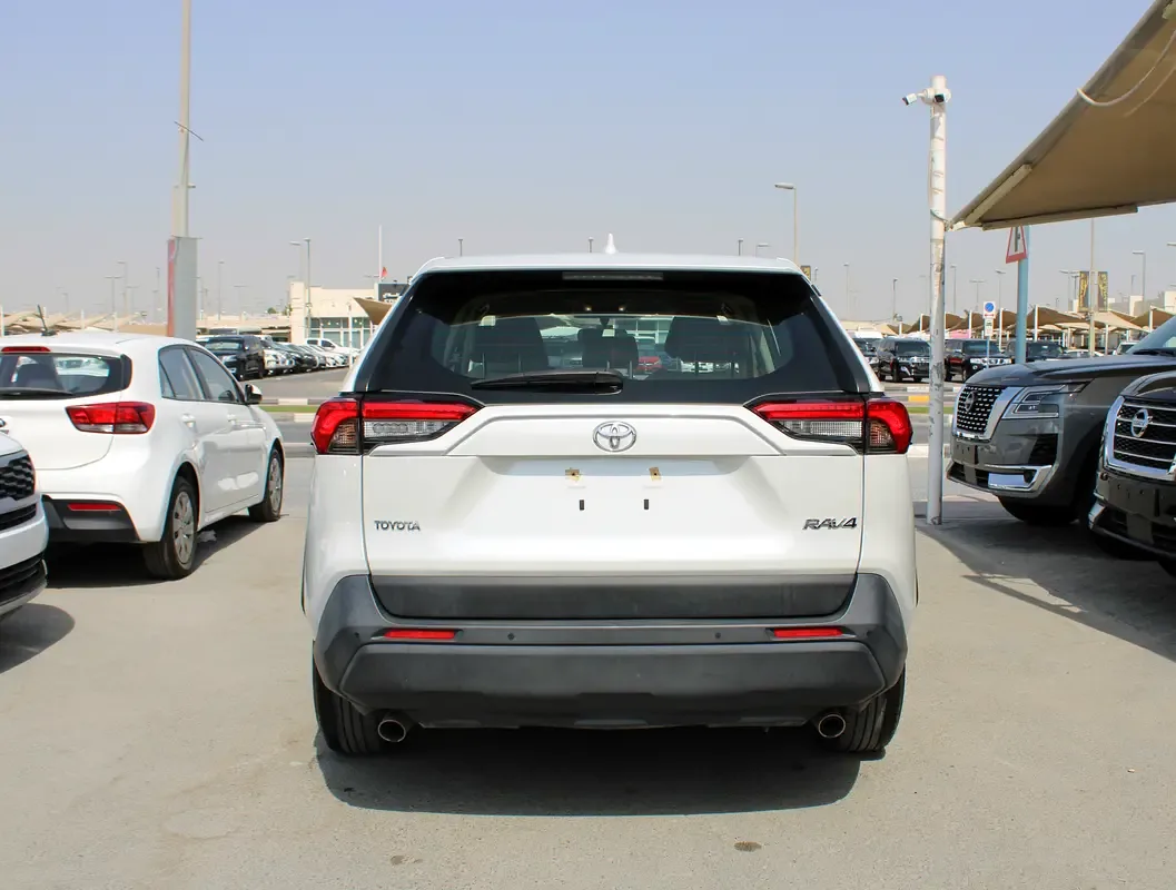 Toyota RAV4 2.5 AT (205 حصان) - 5