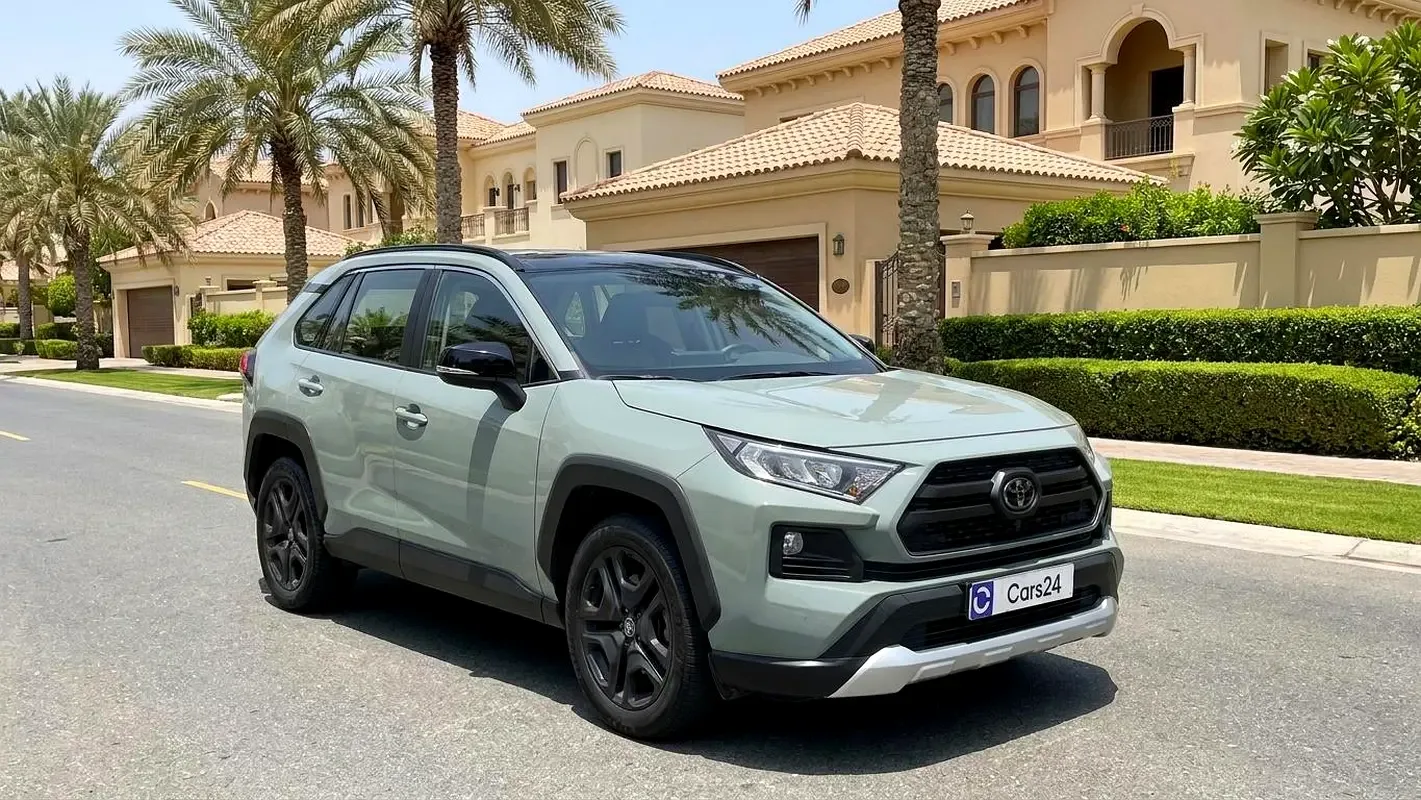 Toyota RAV4 2.5 AT (205 hp)