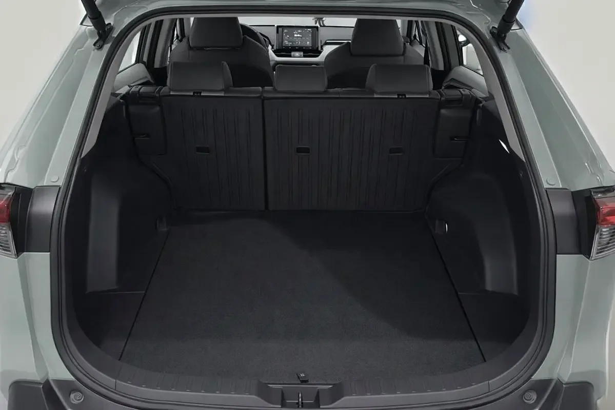 Toyota RAV4 2.5 AT (205 حصان) - 11