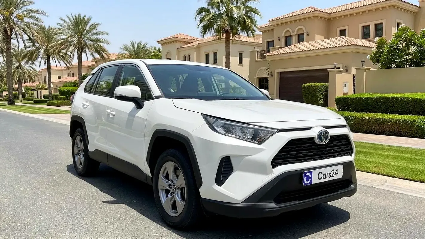 Toyota RAV4 2.5 AT (205 hp)