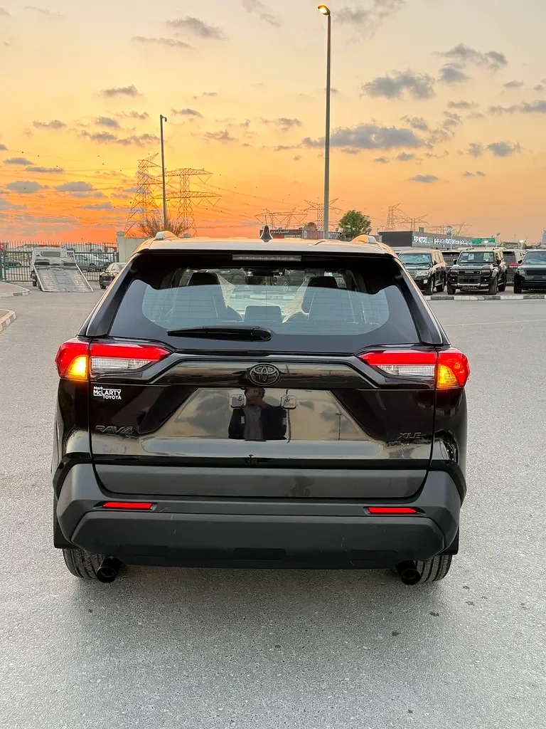 Toyota RAV4 2.5 AT (205 حصان) - 9