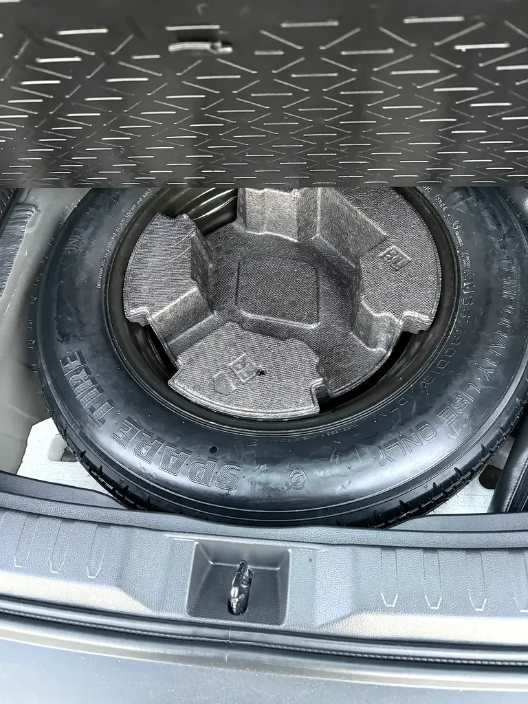 Toyota RAV4 2.5 AT (205 حصان) - 16