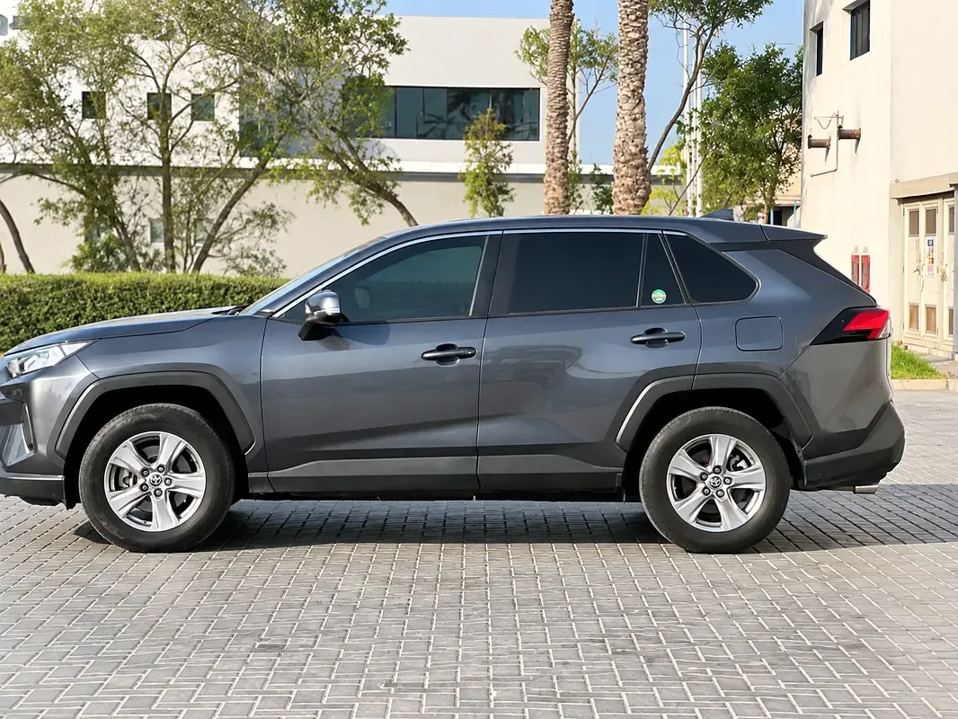 Toyota RAV4 2.5 AT (205 hp) - 4