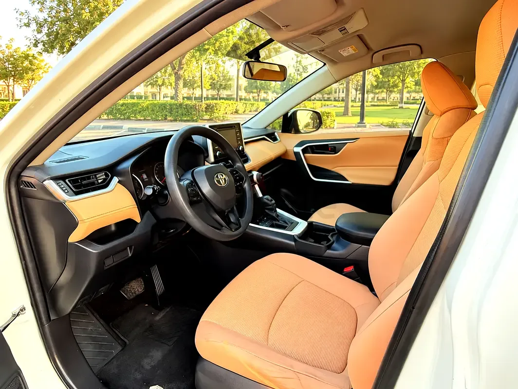 Toyota RAV4 2.5 AT (205 hp) - 11