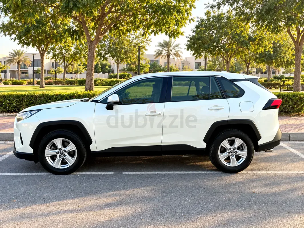 Toyota RAV4 2.5 AT (205 hp) - 12