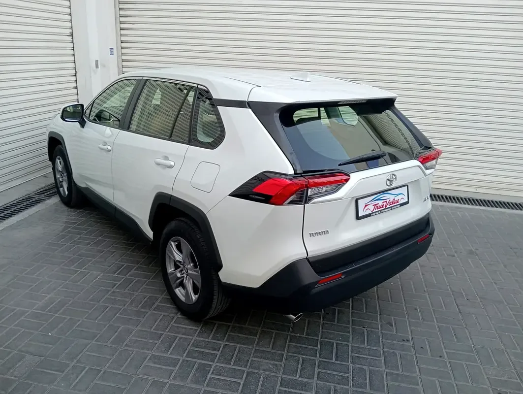Toyota RAV4 2.5 AT (205 hp) - 7