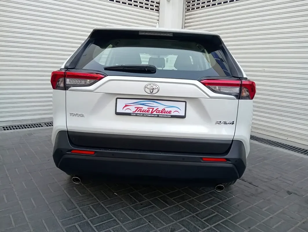 Toyota RAV4 2.5 AT (205 hp) - 13