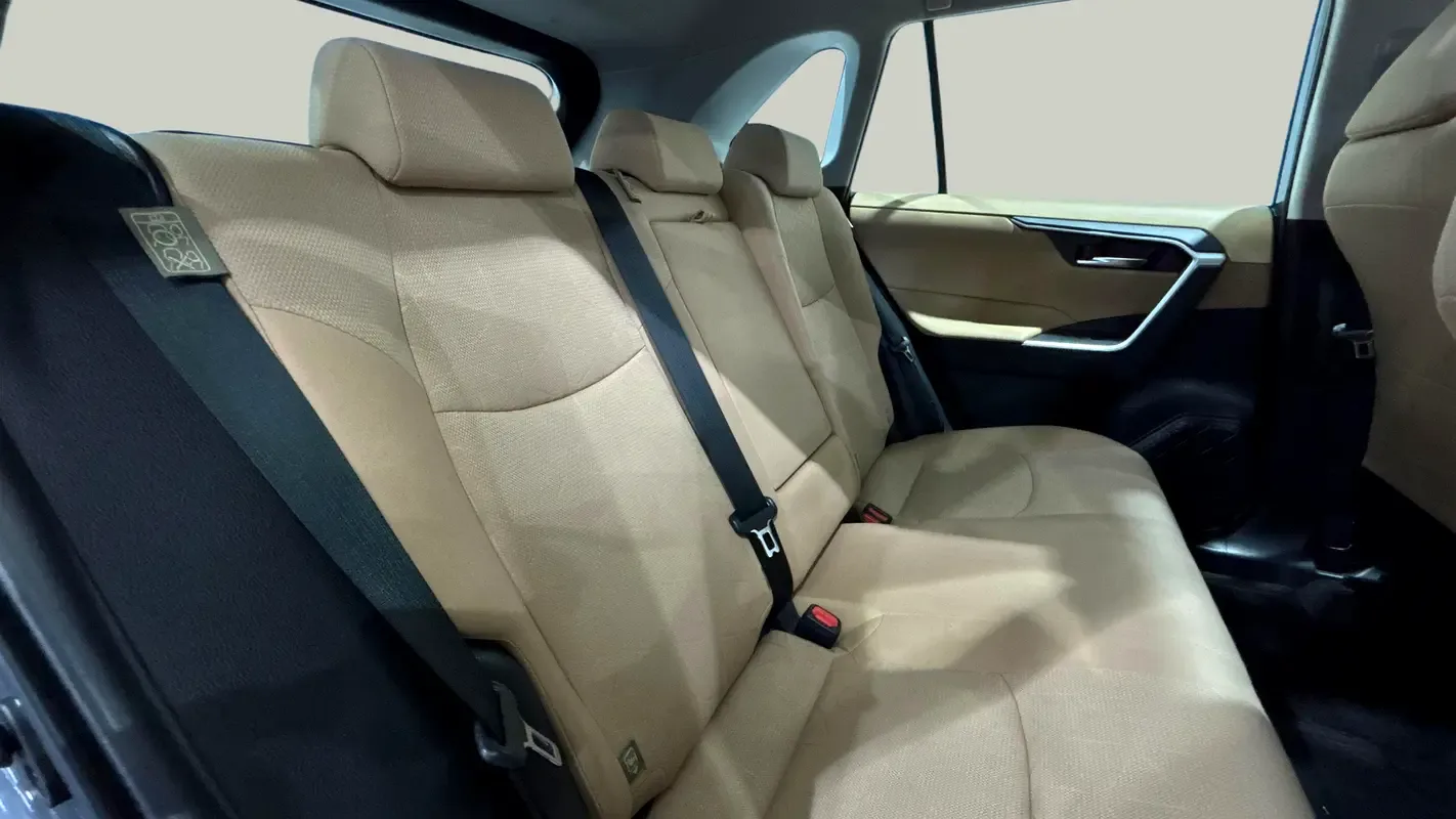 Toyota RAV4 2.5 AT (205 hp) - 10
