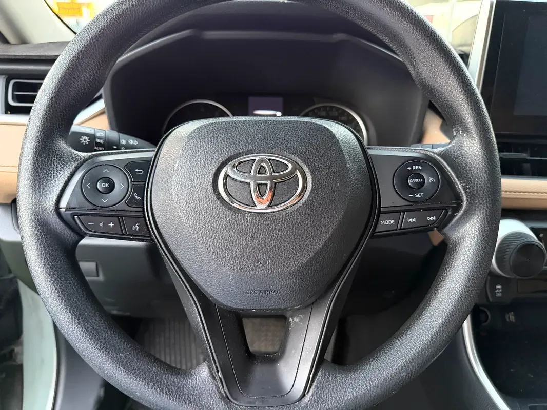 Toyota RAV4 2.5 AT (205 hp) - 9